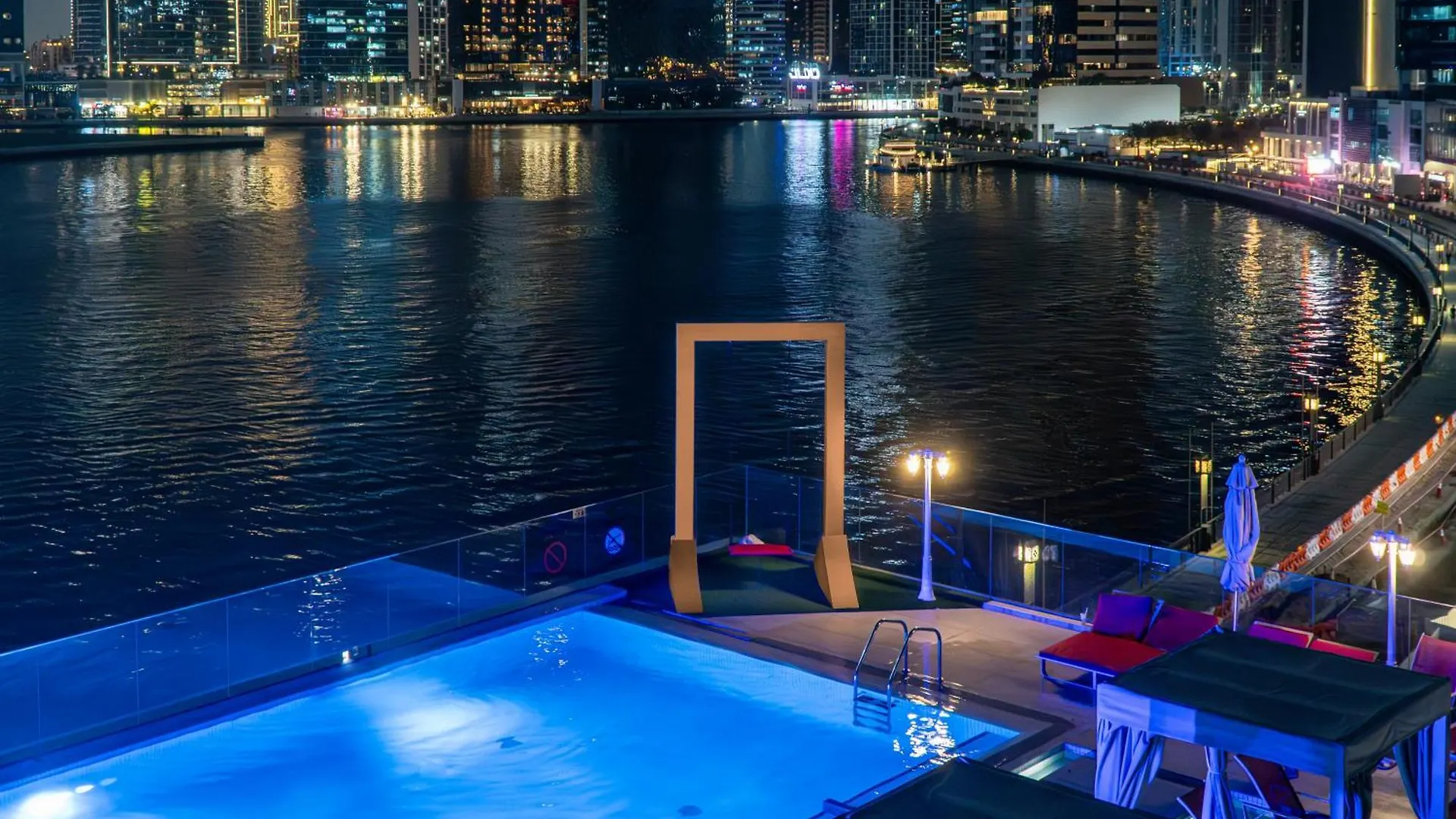 Canal Central Hotel Business Bay Dubai