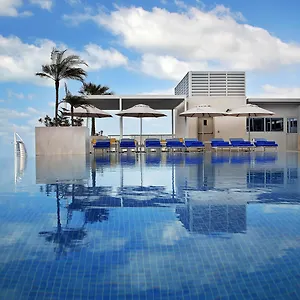 5* Ξενοδοχείο Grand Cosmopolitan