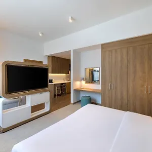 Element Al Mina, Jumeirah *** Dubai
