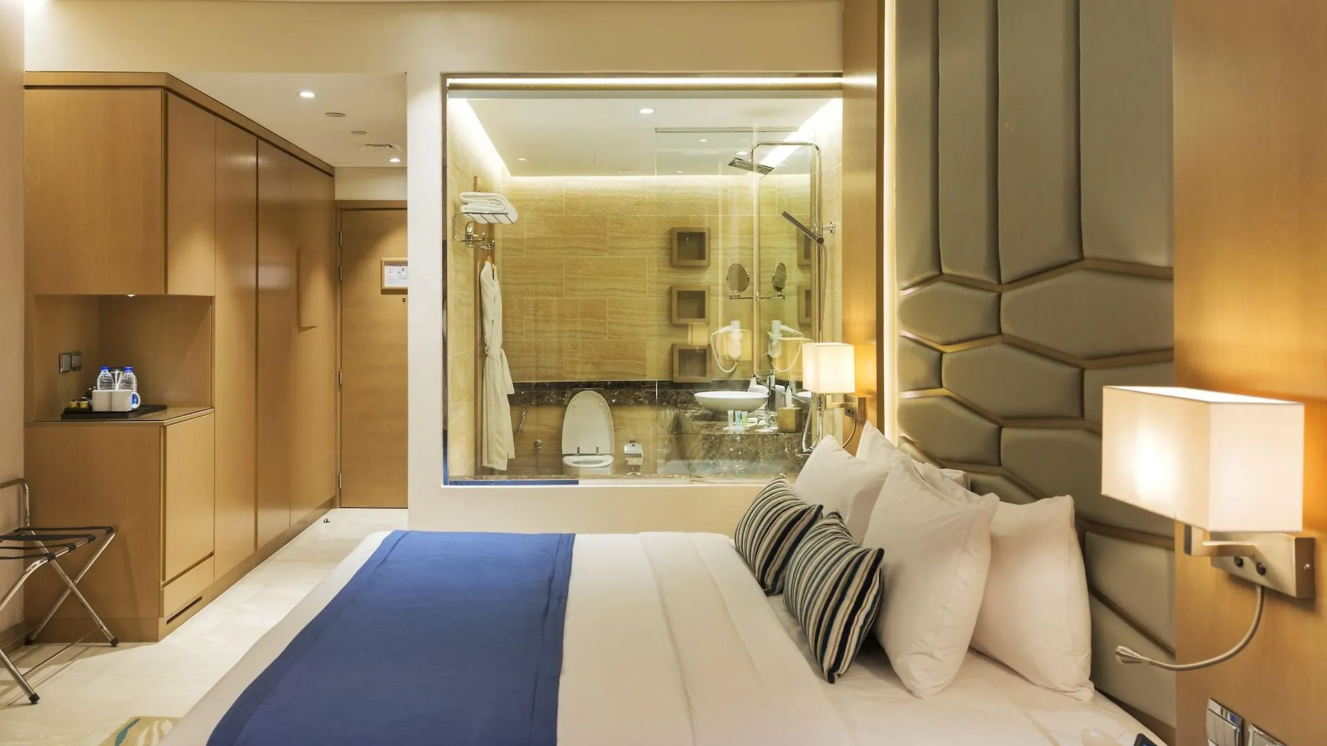 Canal Central Hotel Business Bay Dubai