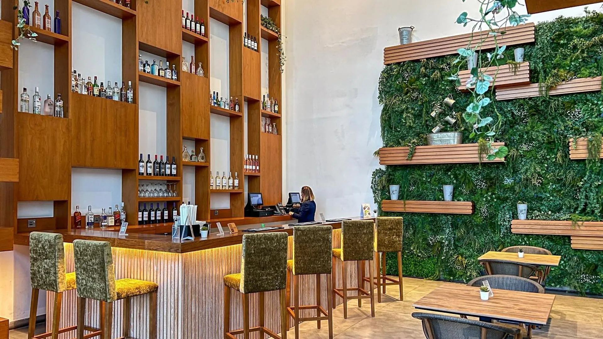 Canal Central Hotel Business Bay Ντουμπάι 5*,  Ηνωμένα Αραβικά Εμιράτα