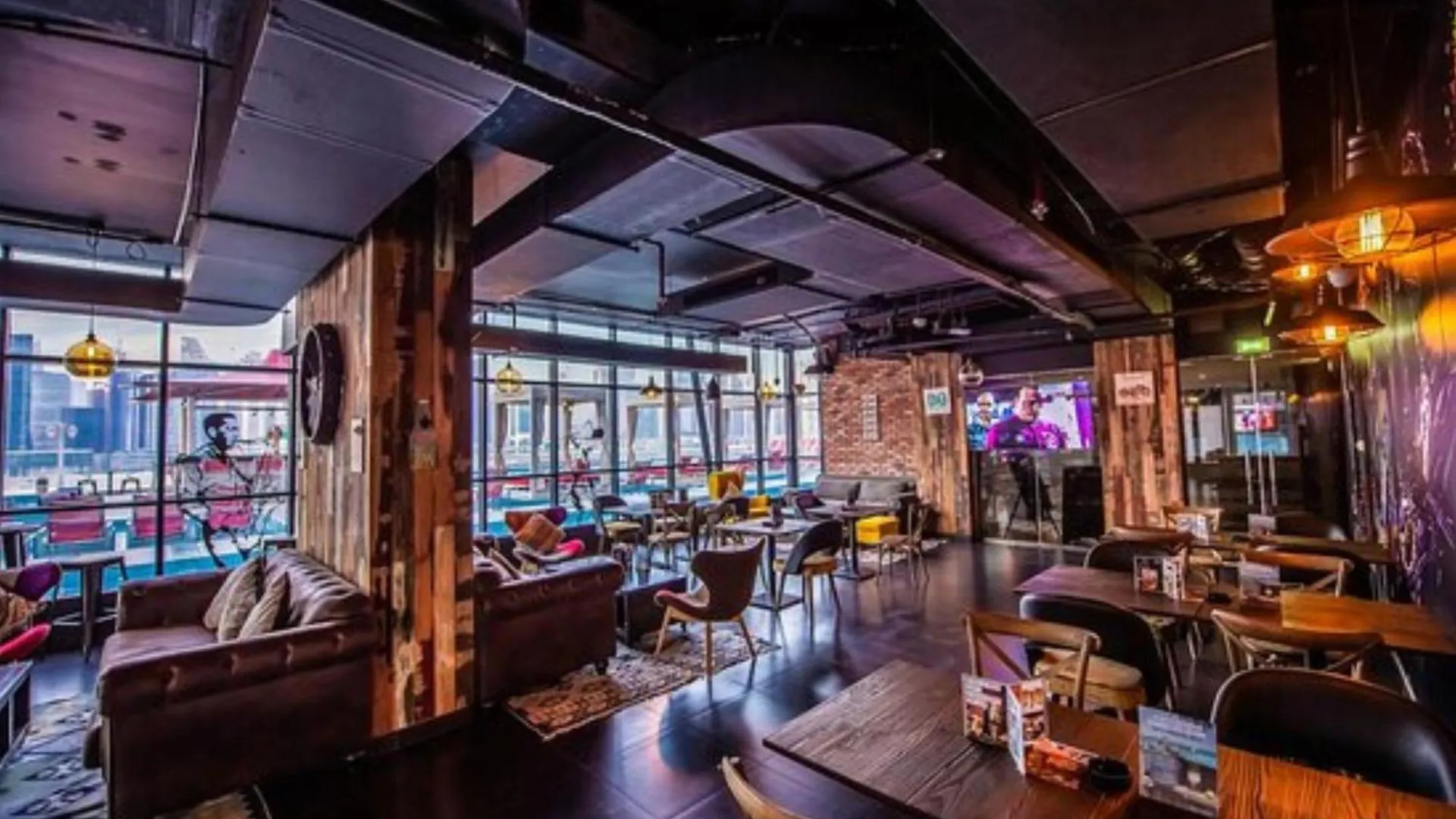 Canal Central Hotel Business Bay Ντουμπάι